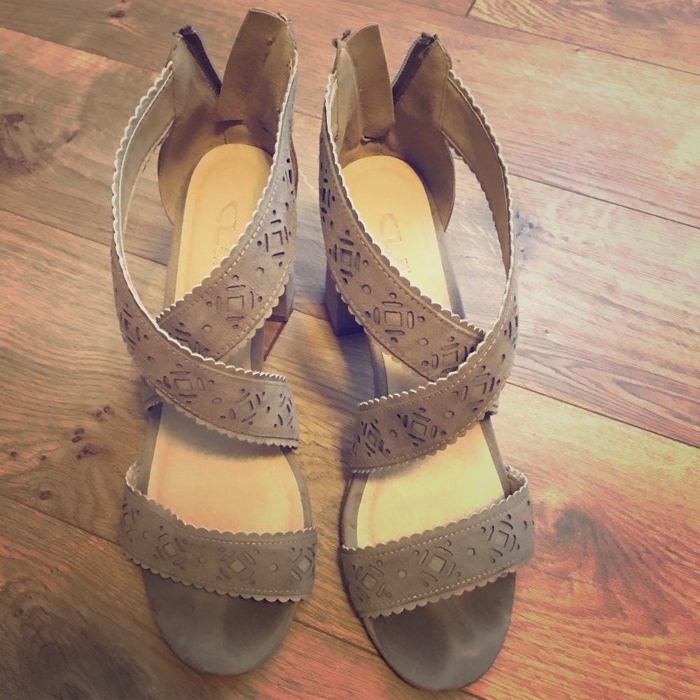 Taupe heels